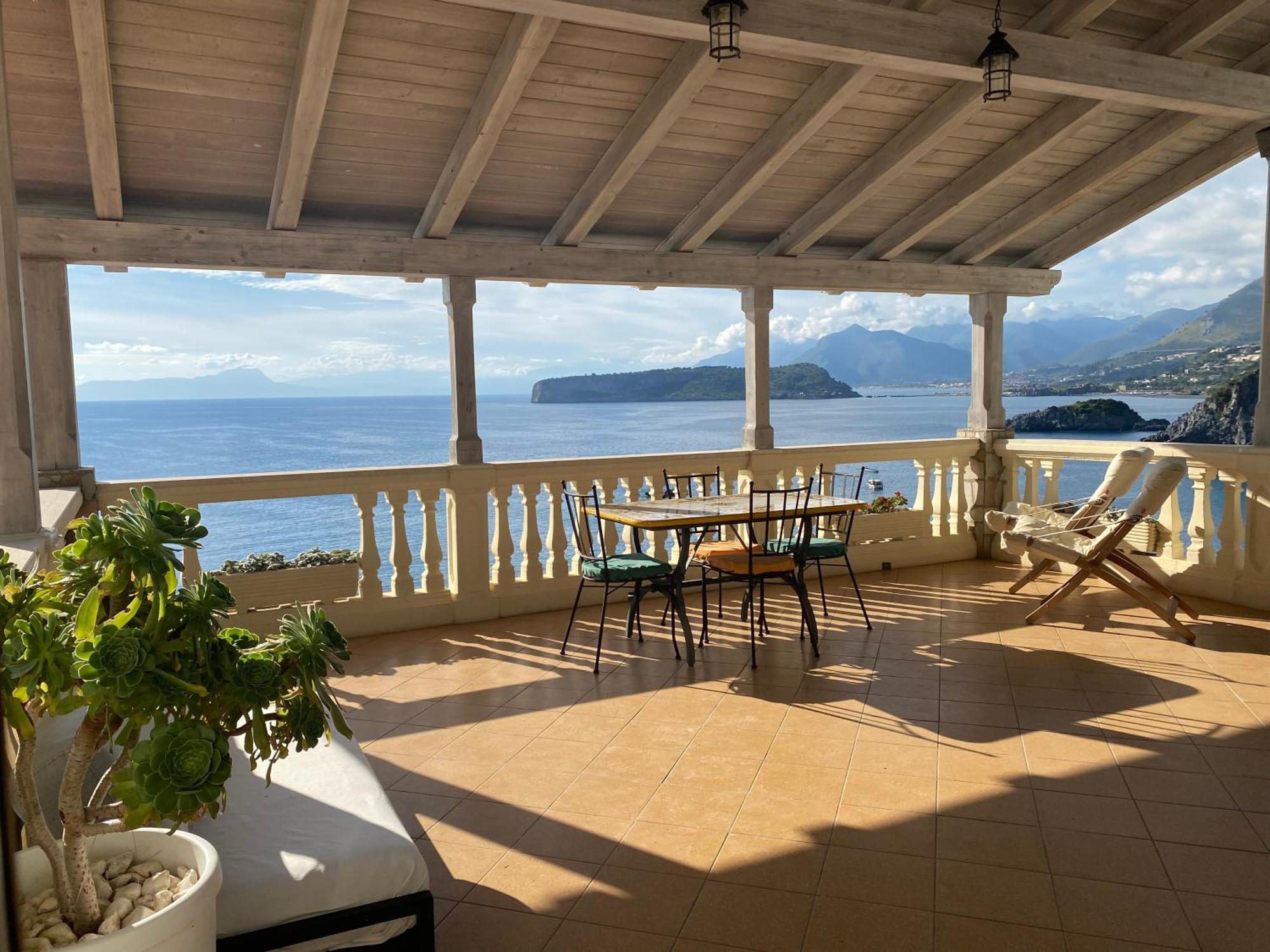 סן ניקולה ארצ'לה B&B Villa La Petra חדר תמונה