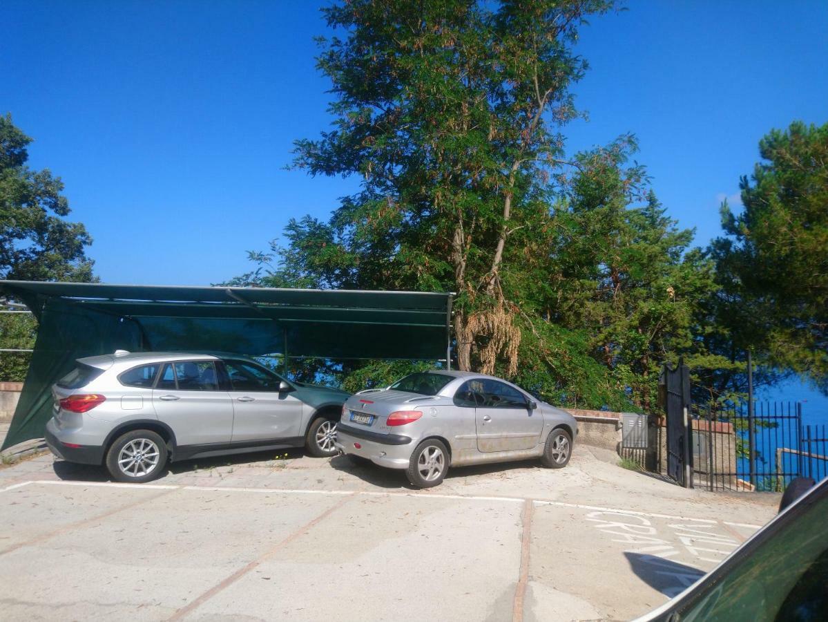 סן ניקולה ארצ'לה B&B Villa La Petra מראה חיצוני תמונה